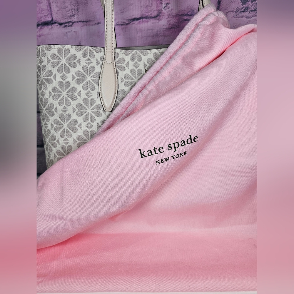 NWOT Kate Spade Flower Coated Canvas Zeezee Large Work Tote - Picture 9 of 9